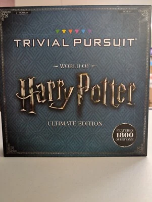 Trivial Pursuit World of Harry Potter Ultimate Edition jogo completo muito bom estado 250204 - Imagem 1 de 4