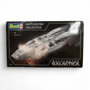 Revell Battlestar Galactica Model 04987 33.8cms Scale 14105 Skill Level 3 New - Picture 1 of 24