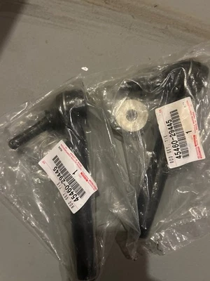 Barra de amarre exterior Lexus 45460-29445 se adapta a MÚLTIPLES modelos Lexus Foto 1 de 2