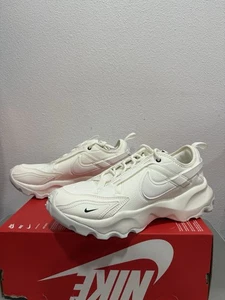 Nike TC 7900 Sail DD9682-100 mujer talla 11.5 / hombre talla 10 nuevo envío rápido - Imagen 1 de 6