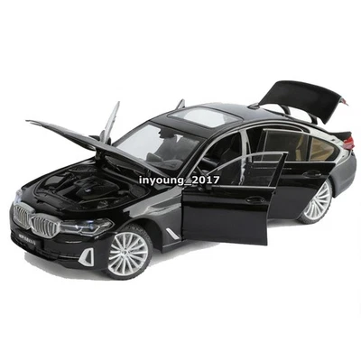 1/24 BMW 530Li Model Car Diecast Sedan Toy Cars Toys for Boys Kids Gifts Black - Image 1 of 4