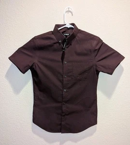 2021 NWT Express Shirt Mens Burgundy SS Stretch Cotton Button Down - XS - Picture 1 of 13