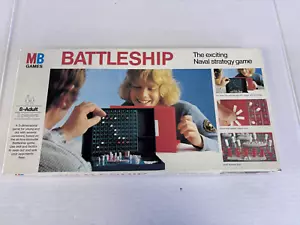 BATTLESHIPS Game MB Games Board Game *Complete* - Picture 1 of 3