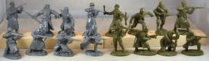 TSSD WWII German Long Coats and Russian Infantry Combo Set - Picture 1 of 7