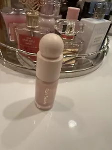 Rare Beauty Positive Light Liquid Luminizer Highlight Enchant, 15ml - Picture 1 of 2