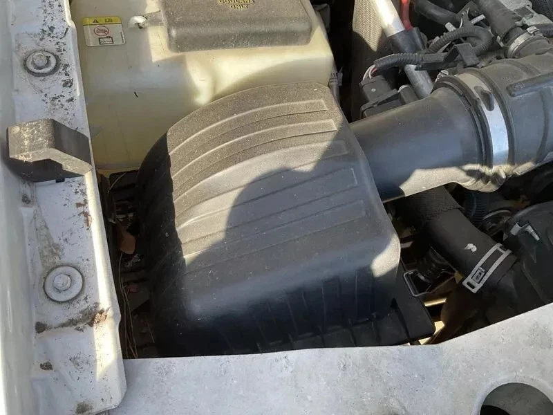 2004-2011 Ford Ranger 4.0L Air Cleaner Intake Filter Box GENUINE OEM - Image 1 of 4