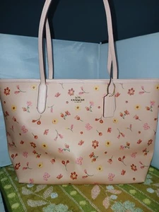 Coach City Tasche Signature Canvas mit mystischem Blumenmuster Faded Blush C8743 Pink - Bild 1 von 12