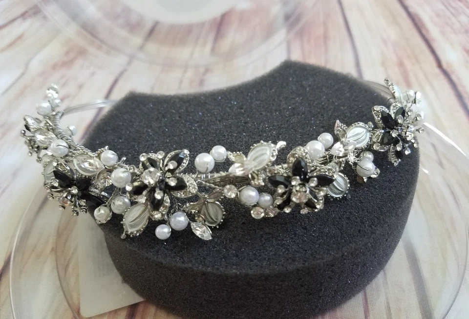 Davids Bridal Tiara Collection Headpiece Rhodium Pearl Crown W/ Apple Stones a10 - Image 1 of 4