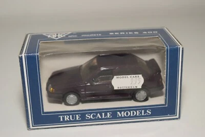 A8 1:43 AUTO PILEN VOLVO 440 METALLIC PURPLE MIB 2 - Immagine 1 di 4