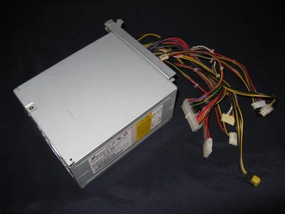 FUJITSU Siemens Netzteil S26113-E503-V50 470W NPS-400AB B - Bild 1 von 4