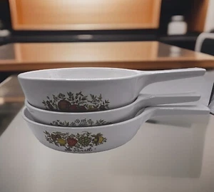 Corning Spice of Life, La Marjolaine, La Sauge, La Persil Pans Granny Cottage - Picture 1 of 16