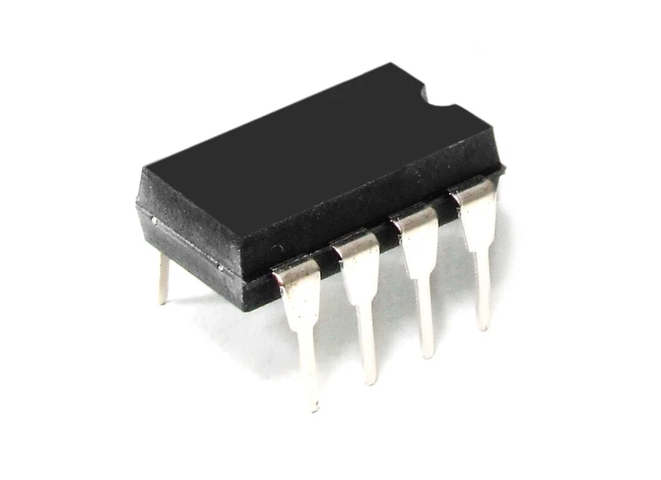 Sharp PC827 (2xPC817) 2-Channel Photo-Coupler Opto-Koppler IC 5000vrms DIP-8 - Bild 1 von 1