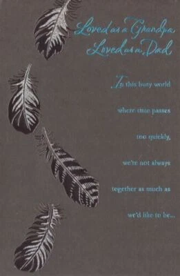 Tarjeta del Día del Padre American Greetings: Love As a Grandpa & Loved As a Dad Foto 1 de 2