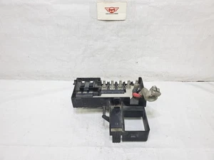 2015-2020 GMC Yukon Power Positive Battery Distribution Fuse Block OEM 84095546 - Picture 1 of 8