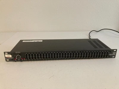 DBX 131 DBX131V 31-Band Graphic Equalizer - Image 1 of 4