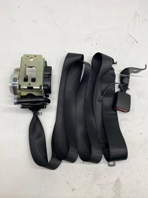 2025 Bmw X3 Lh Left Rear Seat Belt Retractor W/ Buckle 72115A24DF3 Black Oem - Imagem 1 de 4