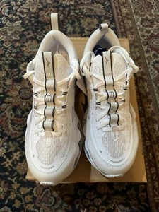 MIZUNO Wave Prophecy 13, J1GD240028, White Running Shoes Women's Size 9.5 NEW - Picture 1 of 5