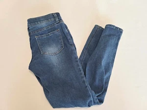 Girl's Youth Vigoss The Jagger Skinny Embroidered Flowers Stretch Jeans Size 10 - Picture 1 of 5