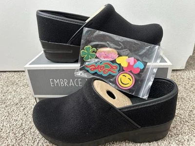 Zuecos para mujer Dansko profesionales de gamuza bruñida negros talla EU 39 / US 8,5-9 Foto 1 de 4