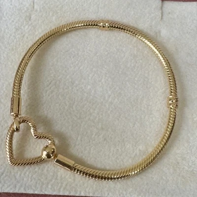 NEW❗️Pandora 14k Gold Moments Heart Closure Snake Chain Bracelet 6.7 Inches - Image 1 of 4