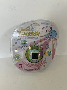 Bandai Tamagotchi Connection Version 4.5 V4.5 Blau & Gelb 2007 Neu Sealed Selten - Bild 1 von 10