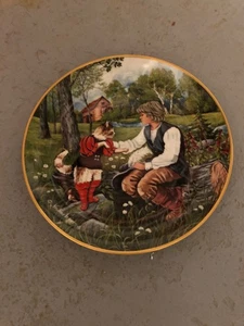 Kaiser-Porzellan Gerda Neubauer: Sammelteller „Der gestiefelte Kater“ - Bild 1 von 3