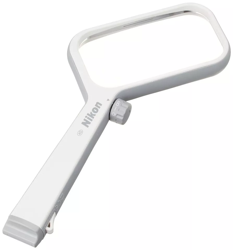 Nikon L1-4D Reading Magnifying Glass 1.5x Built-in LED lighting from Japan - Image 1 of 1