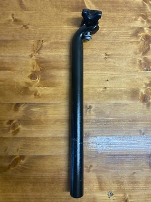 Assento vintage UNO 27,2 mm 350 mm MTB Road preto - Imagem 1 de 4