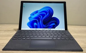 Microsoft Surface Pro 4 1724 WIN 11 PRO Intel Core m3-6Y30 4GB RAM 128GB SSD - Picture 1 of 7