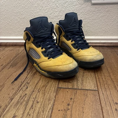 Nike Air Jordan 5 Retro SP Michigan Amarillo College Azul Marino CQ9541-704 Hombres’s 12 Foto 1 de 4