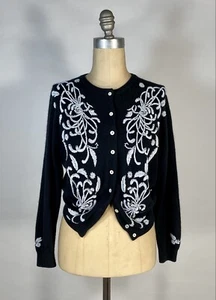Vintage 1950's Black CASHMERE cardigan sweater with white seed bead embroidery - Picture 1 of 12