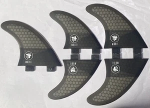 SURF FINS,MODII, SFK 5 FIN, TRI- QUAD - FCS COMPATIBLE BASE (Medium) GREY - Picture 1 of 2