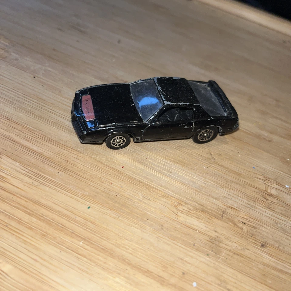 USED CORGI JUNIORS PONTIAC FIREBIRD SE IN BLACK MADE IN GREAT BRITAIN #136 - Image 1 of 4
