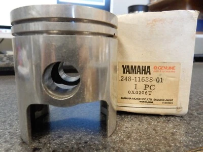 Nuevo de Lote Antiguo Yamaha 4TH O/S 1.00 57mm Pistón 1969 1970 1971 AT1 Enduro 248-11638-01 Foto 1 de 4