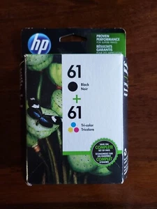 Paquete combinado de cartucho de tinta tricolor HP 61 CR259FN AGOSTO 2018 negro + - Imagen 1 de 5