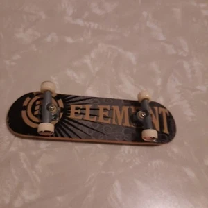 VTG Element Tech Deck Fingerboard - Picture 1 of 7