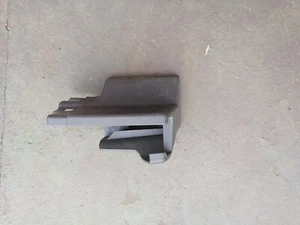 Toyota Verso Seat Trackrail Blende Rückenabdeckung, Fahrerseite RH.Code: 72123-0F040 - Bild 1 von 4