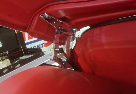 Dobradiças de capô de tarugo '67-'72 C10 para caminhões rebaixados - Polido - Imagem 1 de 1