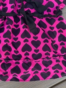 Girl’s 5T Pink and Black Heart Shirt - Picture 1 of 3