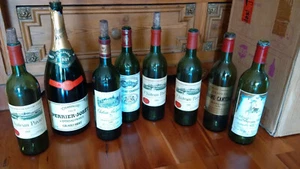 Leere Weinflaschen Bordeaux - noble, alte Weine - als Deko - Bild 1 von 4