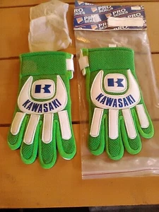 LeMans Kawasaki Motocross gloves NOS vintage 1990s in new condition size small - Picture 1 of 6