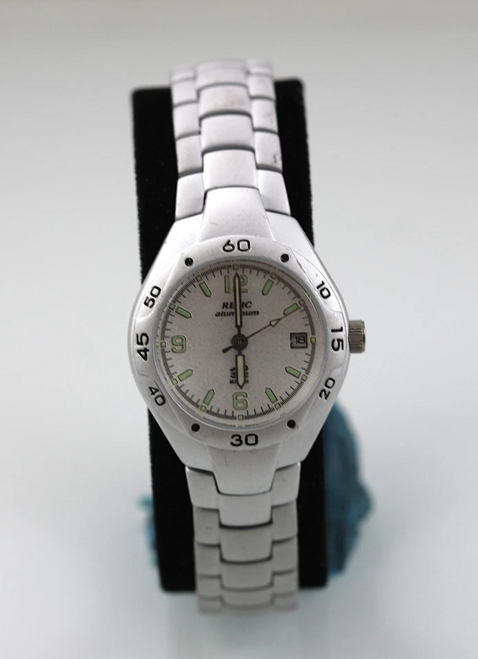 Relic Wet Orologio Donna Argento Alluminio Batteria 50m Acqua Resist Bianco Data - Immagine 1 di 4