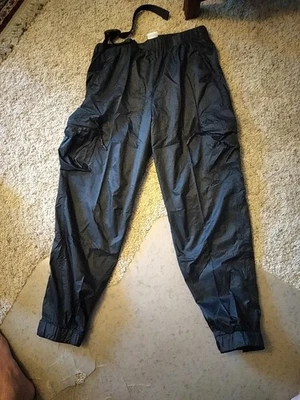 Men's Nike Sportswear Repel Tech Pack Woven Black Cargo Pants DQ4278-010 SMALL - Image 1 of 4