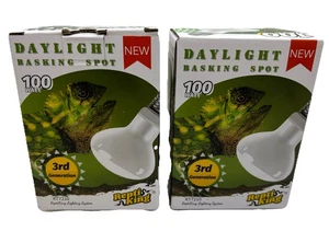 100W Reptile Heat Lamp Bulbs, 2 Value Pack, Daylight Basking Spot 3rd Gen. NEW! - Picture 1 of 3