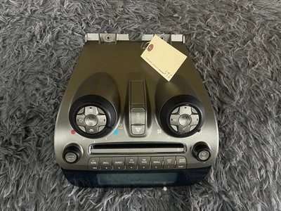 Chevrolet Camaro SS 2010-2012 OEM radio panel de control climático 92235960 OEM ST5 Foto 1 de 4