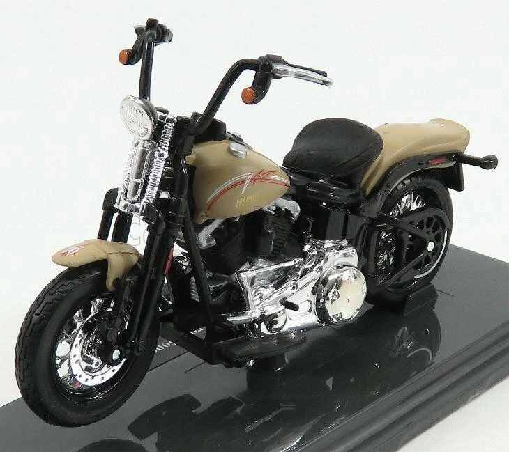 1/18 MAISTO - HARLEY DAVIDSON - FLSTSB CROSS BONES 2008 18867-39360 - Immagine 1 di 1
