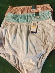 Lot Of 3 Sz 7 VanityFair "Perfectly Yours" Traditional Brief Panties 100% Nylon - Picture 1 of 7