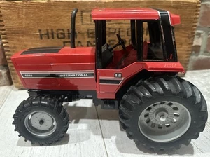 1:16 1987 Case IH 7150 Magnum ERTL Diecast Red Tractor 1992 Special Edition - Picture 1 of 8