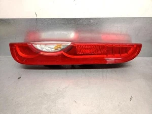 faro posteriore per RENAULT TRAFIC II AUTOBUS (JL) 2.0 8200415251 rectp5316287 - Foto 1 di 8
