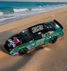 1/64 Nascar Diecast, Ken Schader #33, Black Skoal Bandit, Rare One, 1998 Chevy - Picture 1 of 1